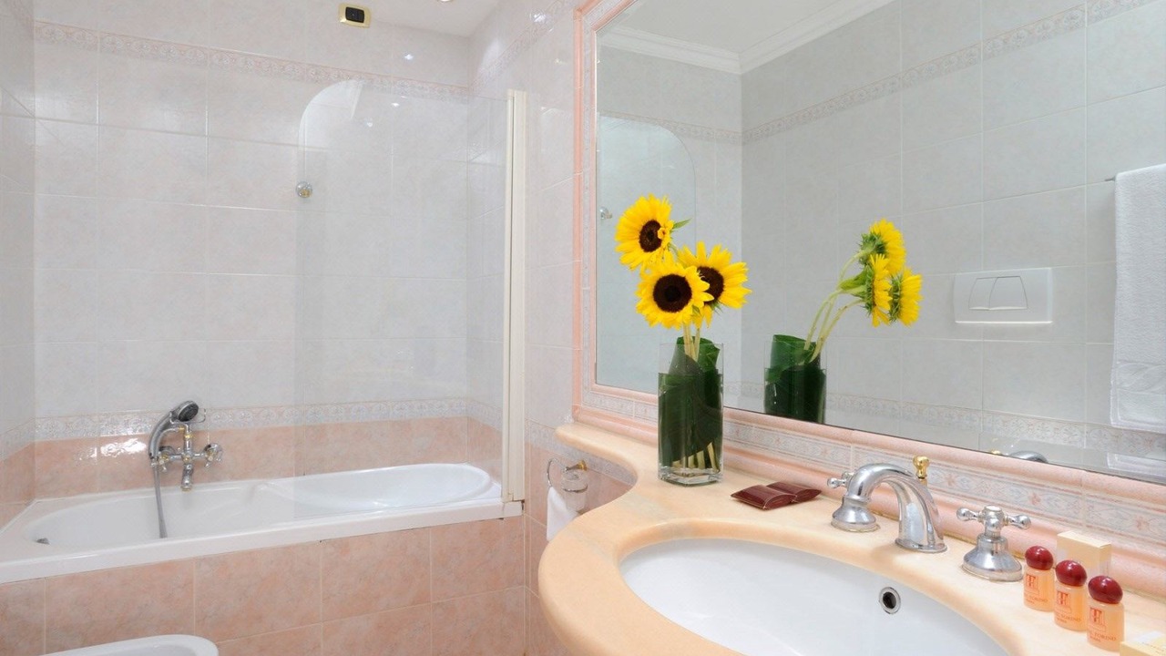 Photo of Bathroom in Rome City Centre