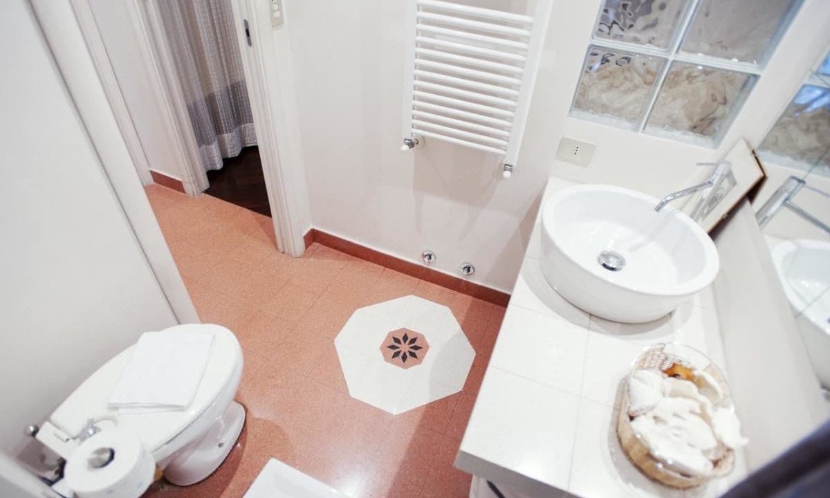 Photo of Bathroom in Monti