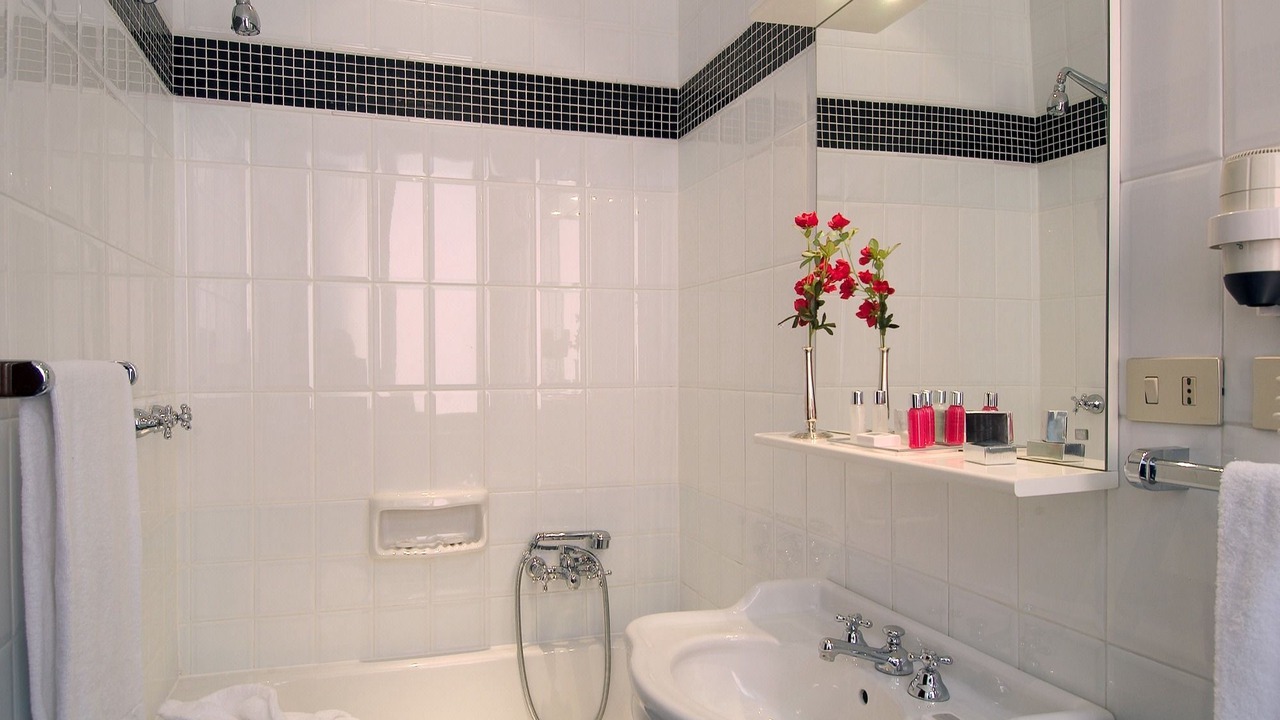 Photo of Bathroom in Repubblica