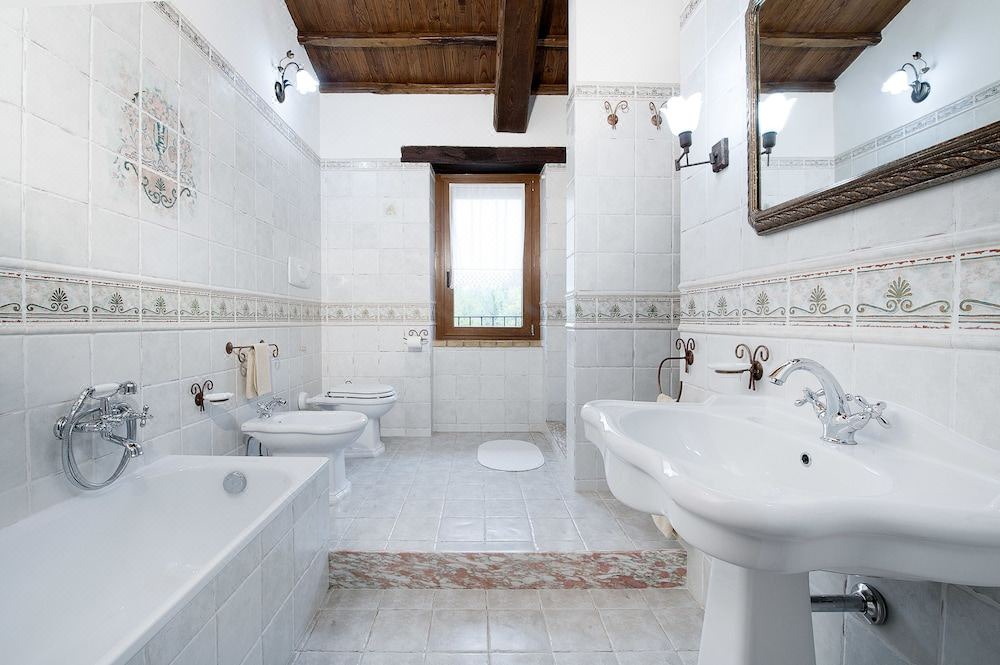 Photo of Bathroom in Acqua Loreto