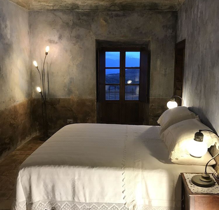 Photo of Bedroom in San Benedetto in Perillis