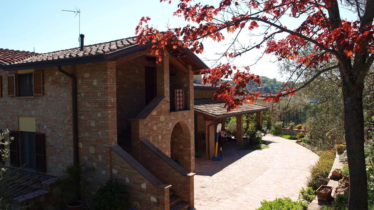 Photo of Buildings in Montelaguardia