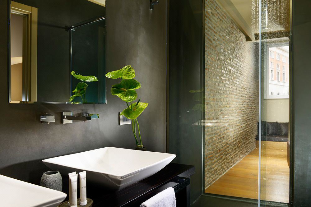 Photo of Bathroom in Rione III Colonna