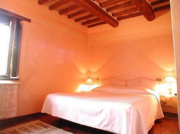 Photo of Bedroom in Sansepolcro