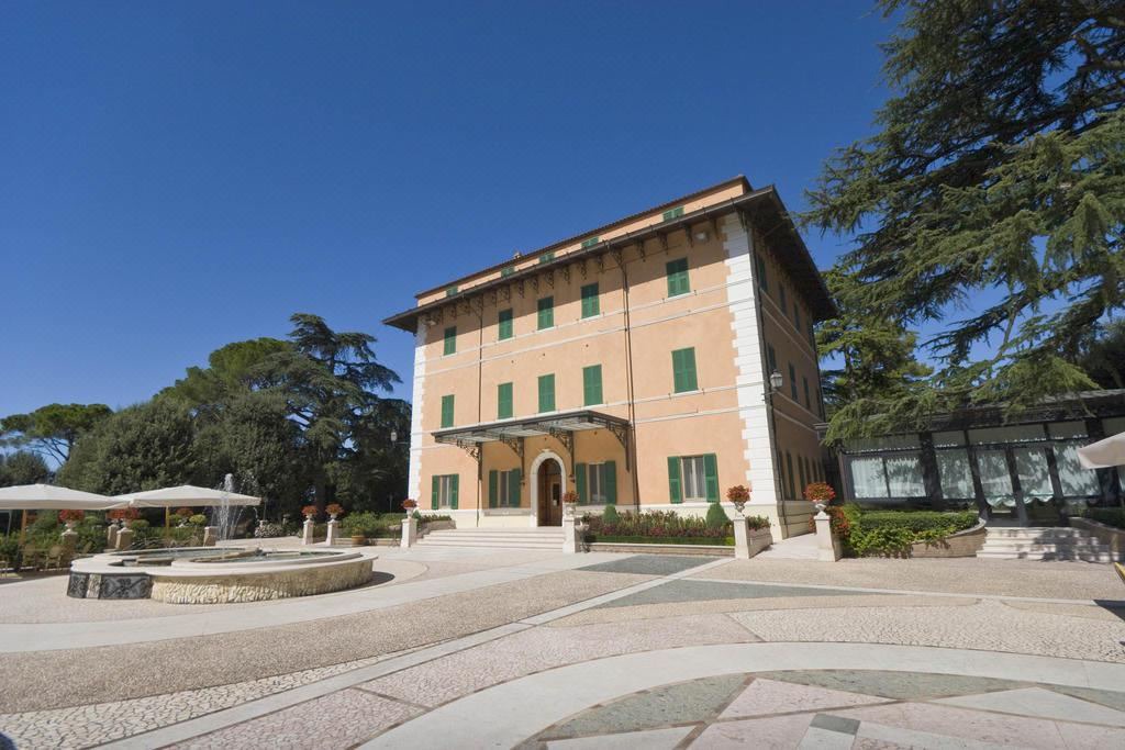 Photo of Buildings in Appignano