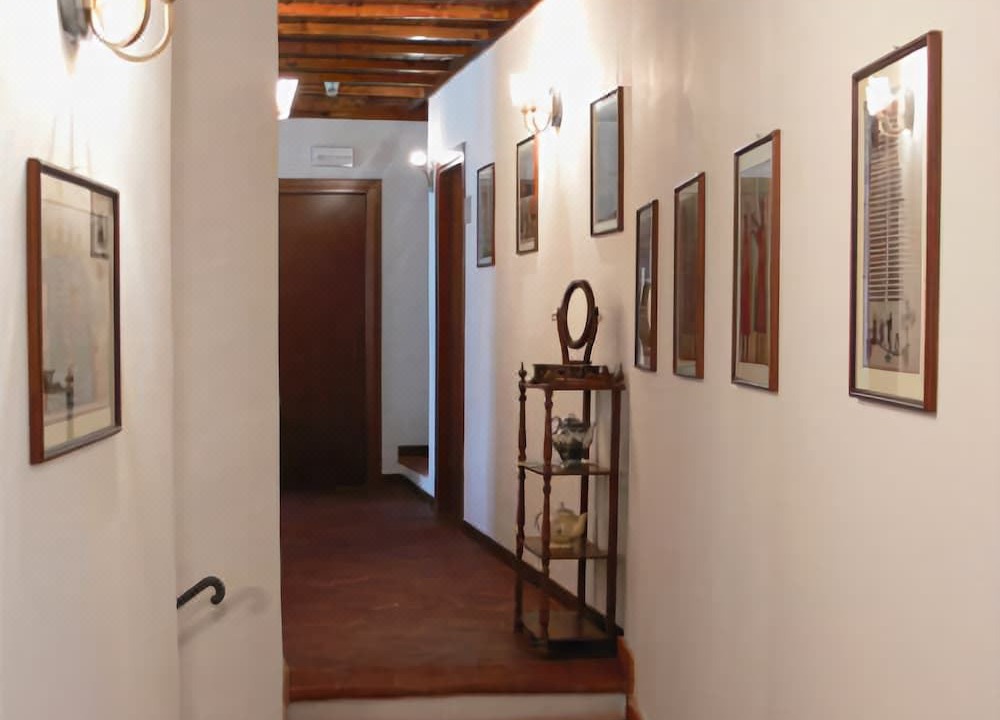 Photo of Others in Fumone