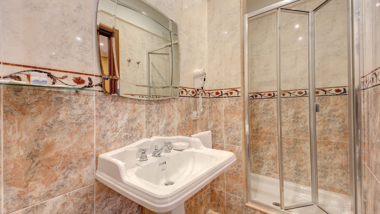 Photo of Bathroom in Repubblica
