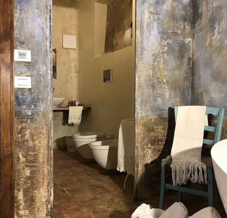 Photo of Others in San Benedetto in Perillis