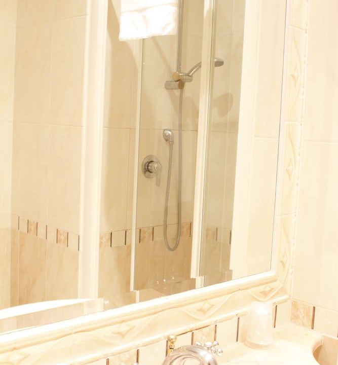 Photo of Bedroom in Rome City Centre
