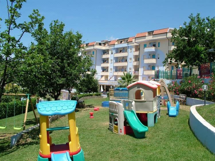Photo of Others in Scalea