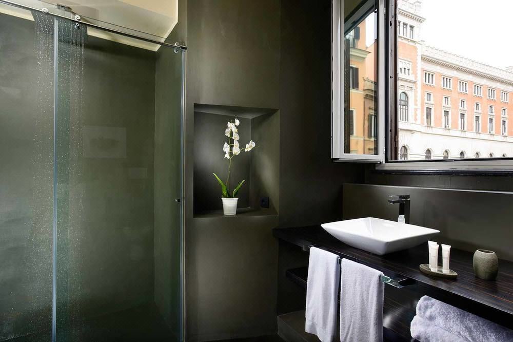 Photo of Bathroom in Rione III Colonna