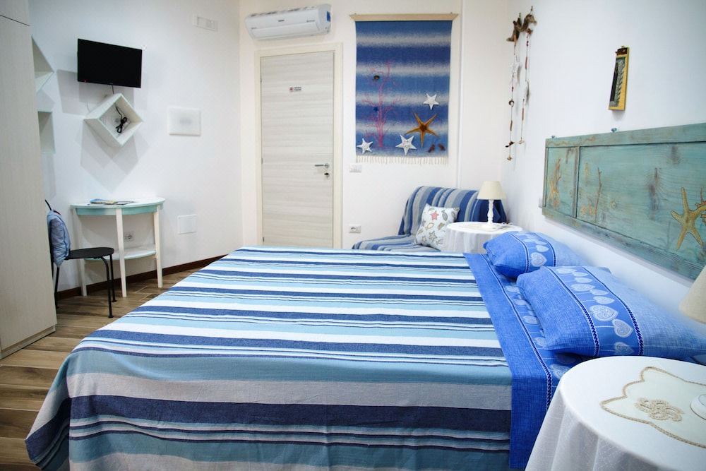 Photo of Bedroom in Crotone