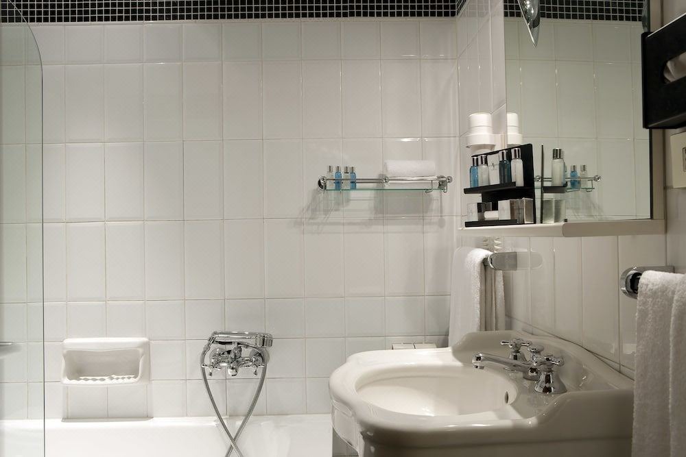 Photo of Bathroom in Repubblica