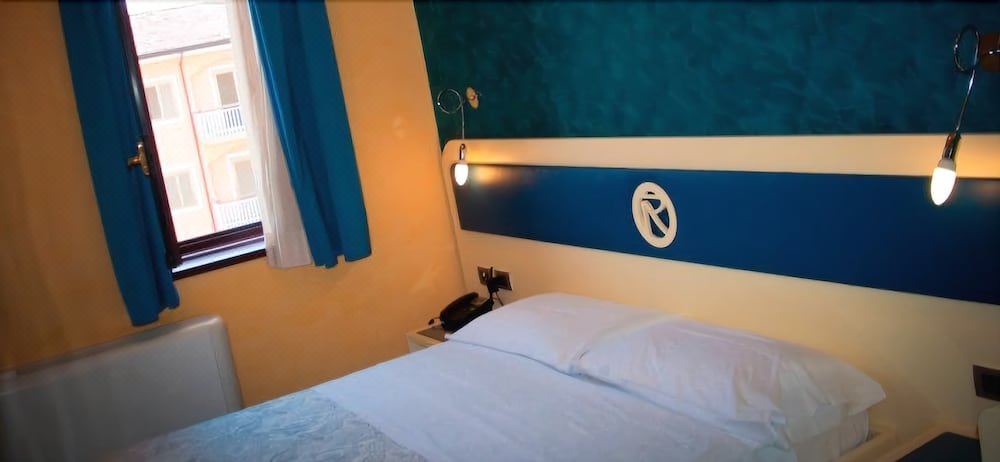 Photo of Bedroom in Sant'Eufemia Lamezia