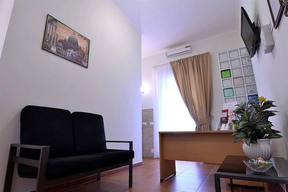 Photo of Livingroom in Vatican