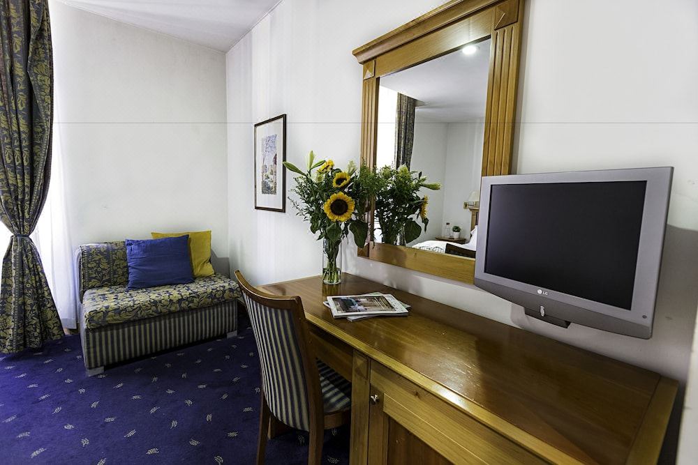 Photo of Livingroom in Prati