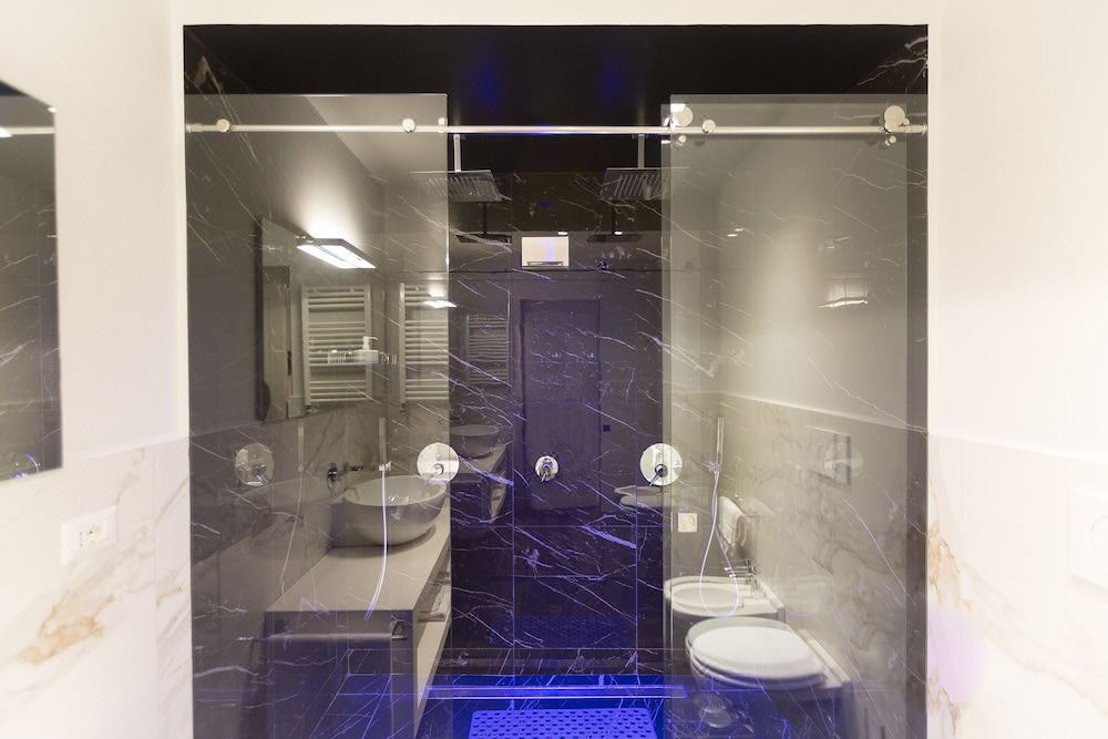 Photo of Bathroom in Rione II Trevi