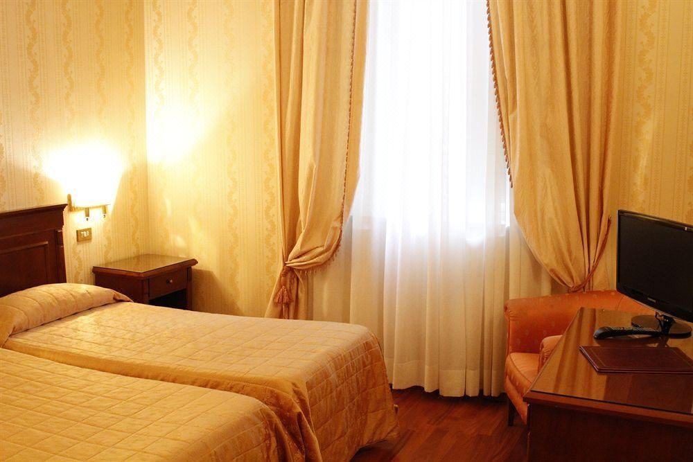 Photo of Bedroom in Rome City Centre