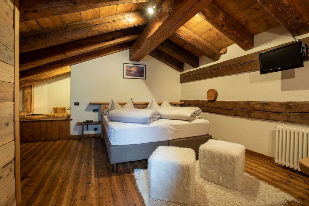 Photo of Livingroom in Courmayeur