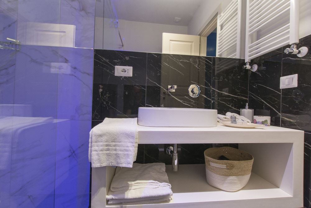 Photo of Bathroom in Rione II Trevi