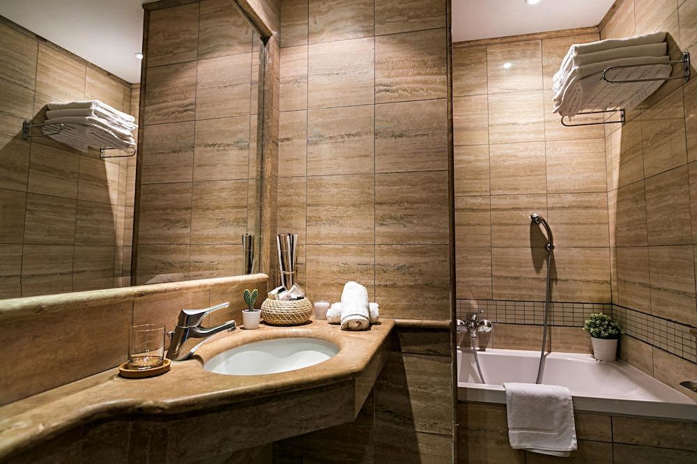 Photo of Bathroom in Prati