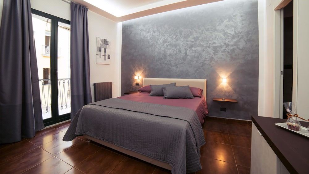Photo of Bedroom in Historical Downtown Salerno