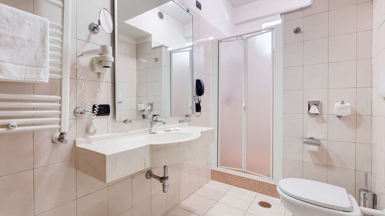 Photo of Bathroom in Cassino