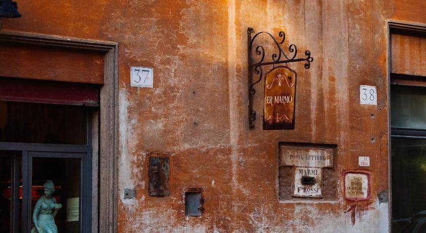 Photo of Others in Rione V Ponte