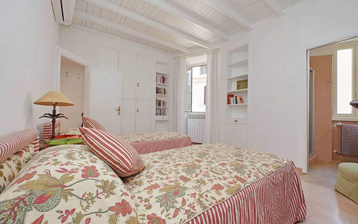 Photo of Bedroom in Rione V Ponte