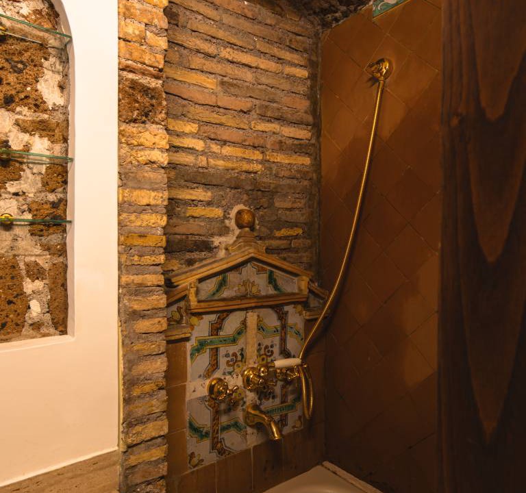 Photo of Bathroom in Rione V Ponte