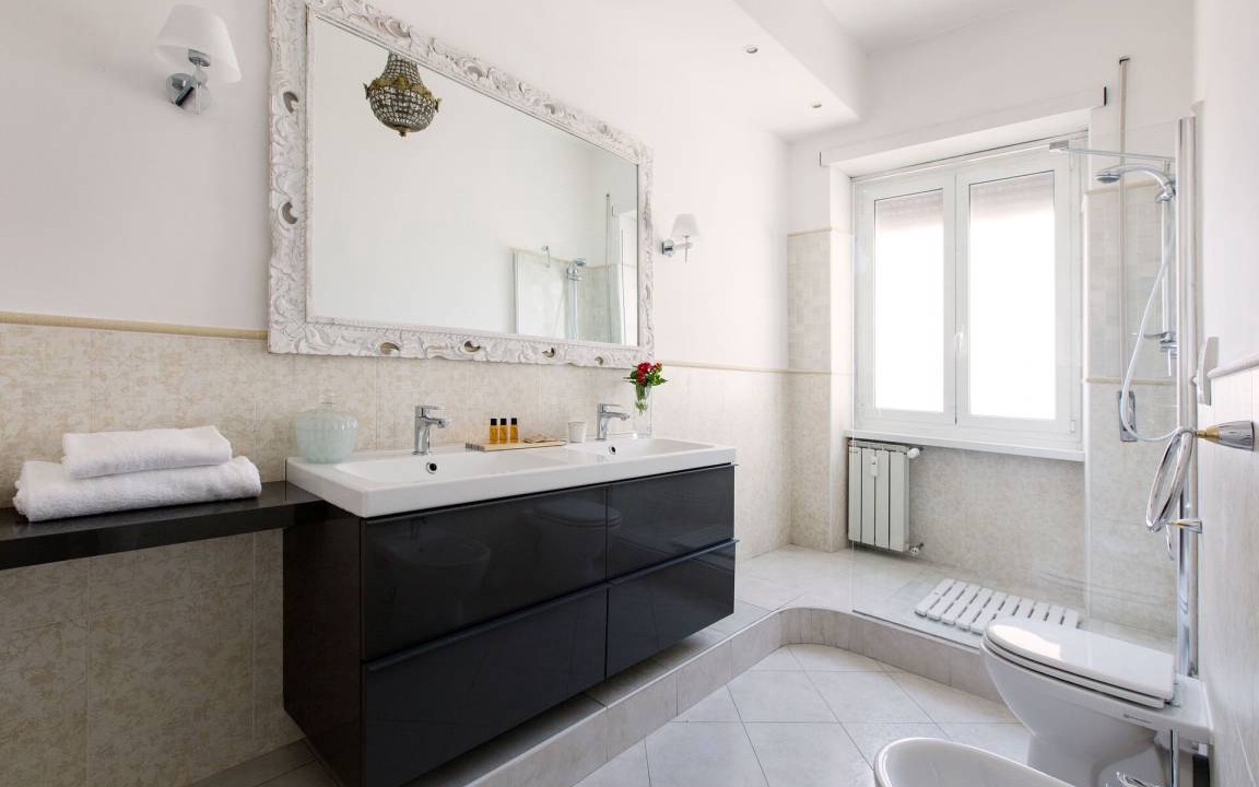 Photo of Bathroom in Trastevere