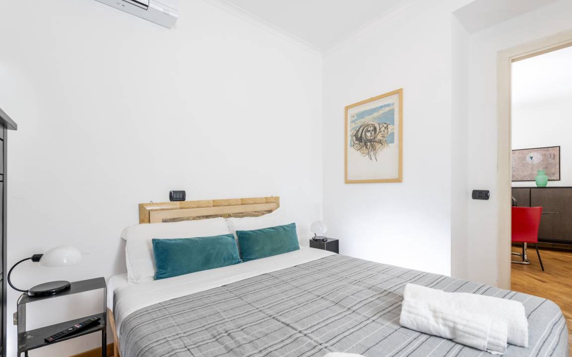 Photo of Bedroom in Rione VI Parione