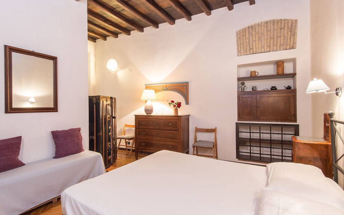 Photo of Bedroom in Rione VI Parione