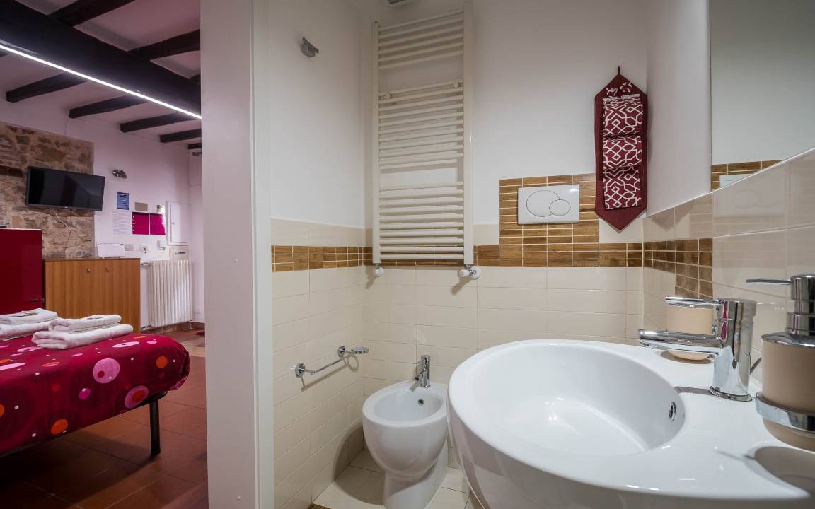 Photo of Bathroom in Trastevere