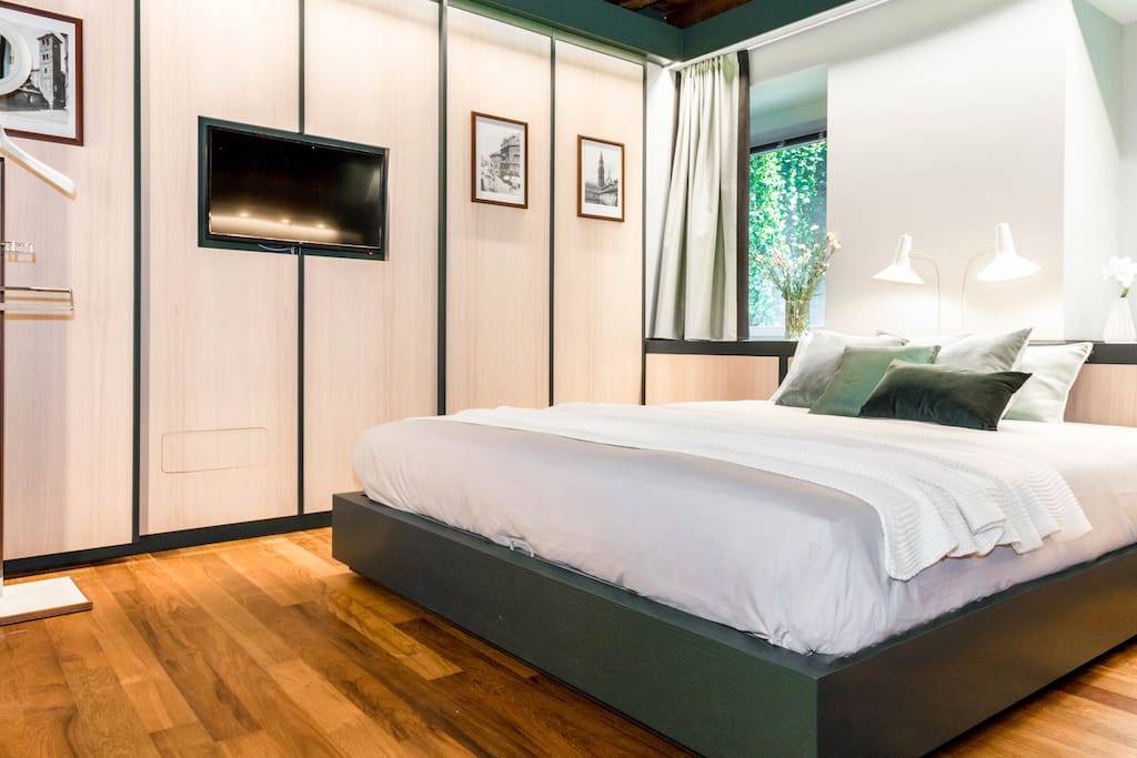 Photo of Bedroom in Milan Centre