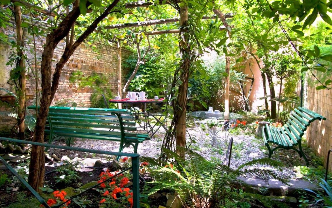 Photo of Others in Trastevere