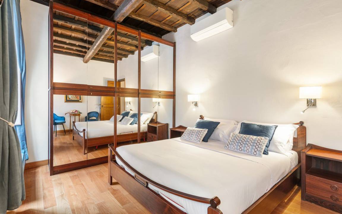 Photo of Bedroom in Monti