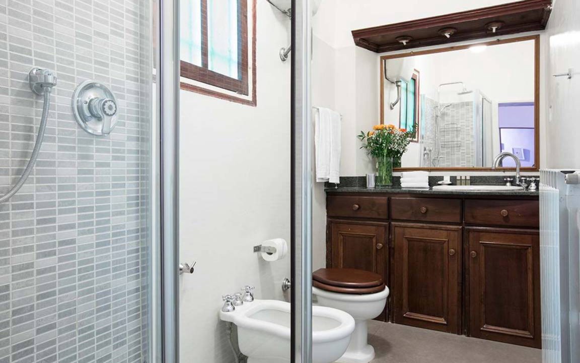 Photo of Bathroom in Rione VI Parione