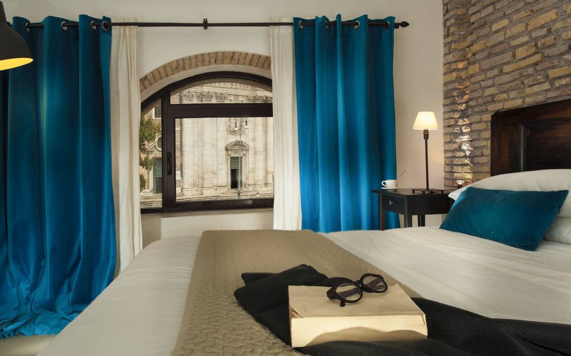 Photo of Bedroom in Rione VI Parione