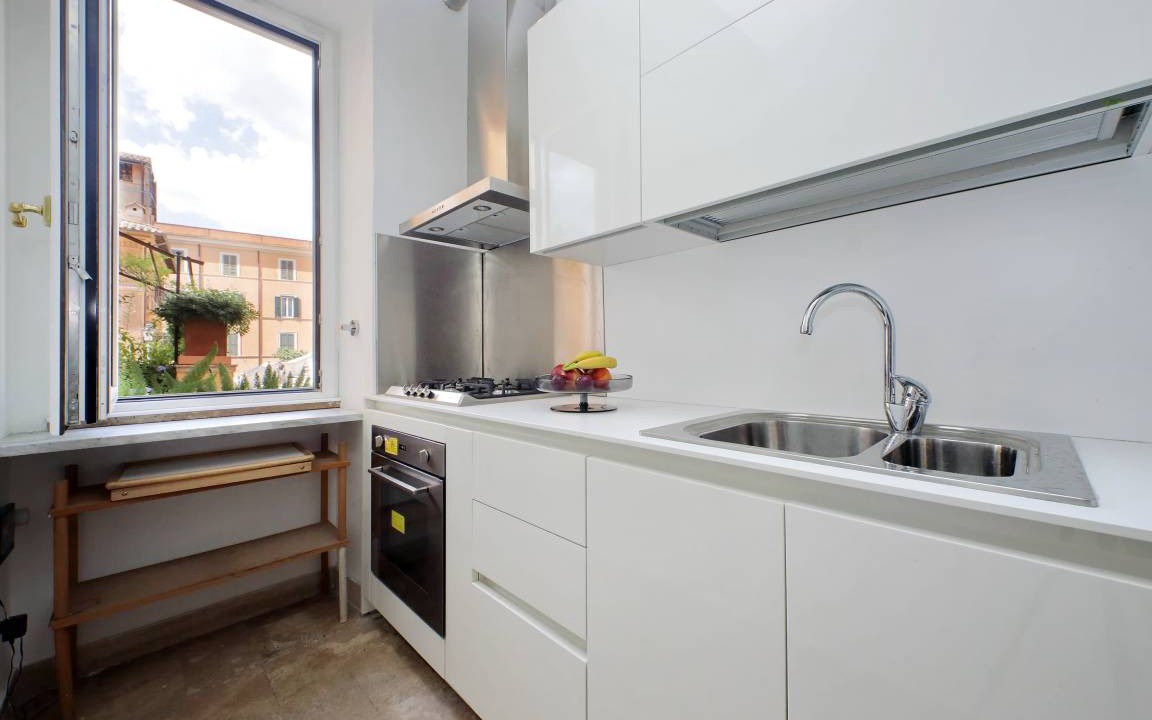 Photo of Kitchen in Rione IV Campo Marzio