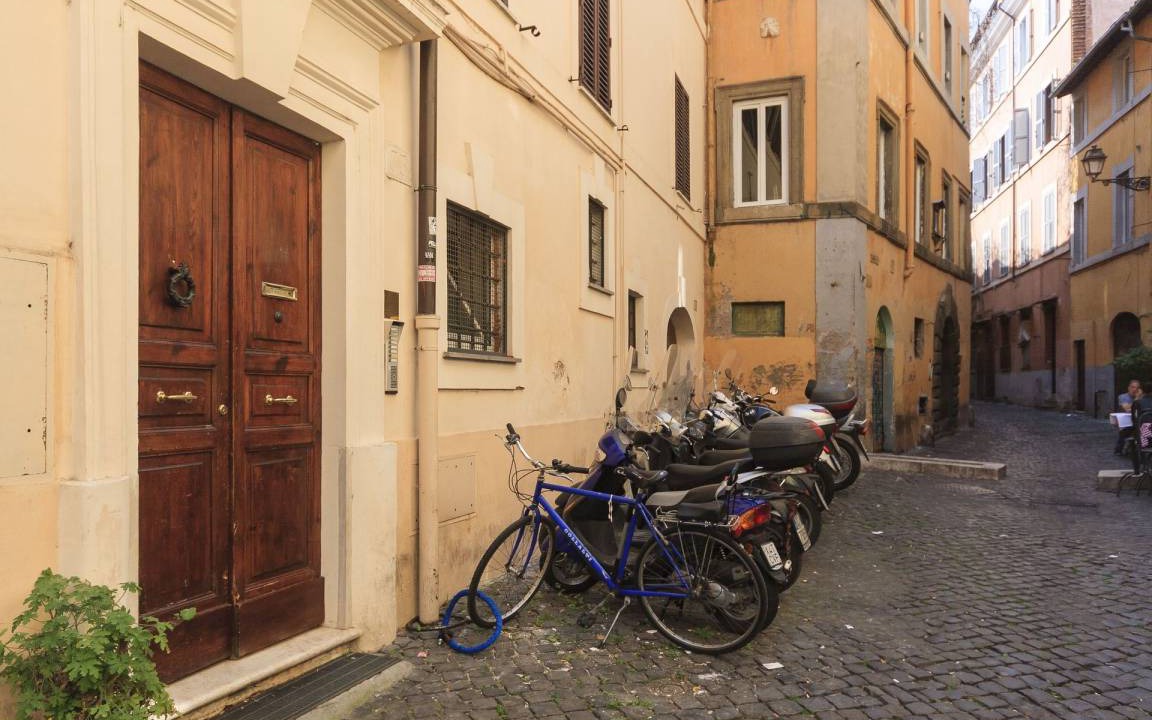 Photo of Others in Trastevere
