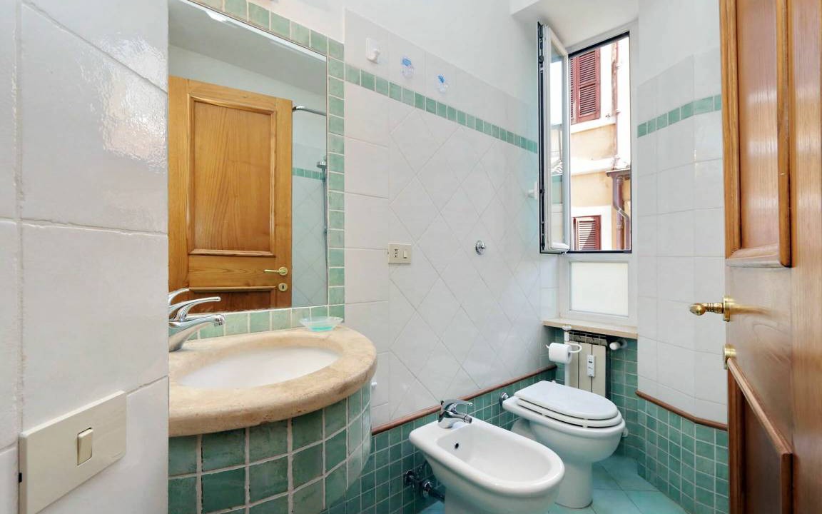 Photo of Bathroom in Rione XIV Borgo