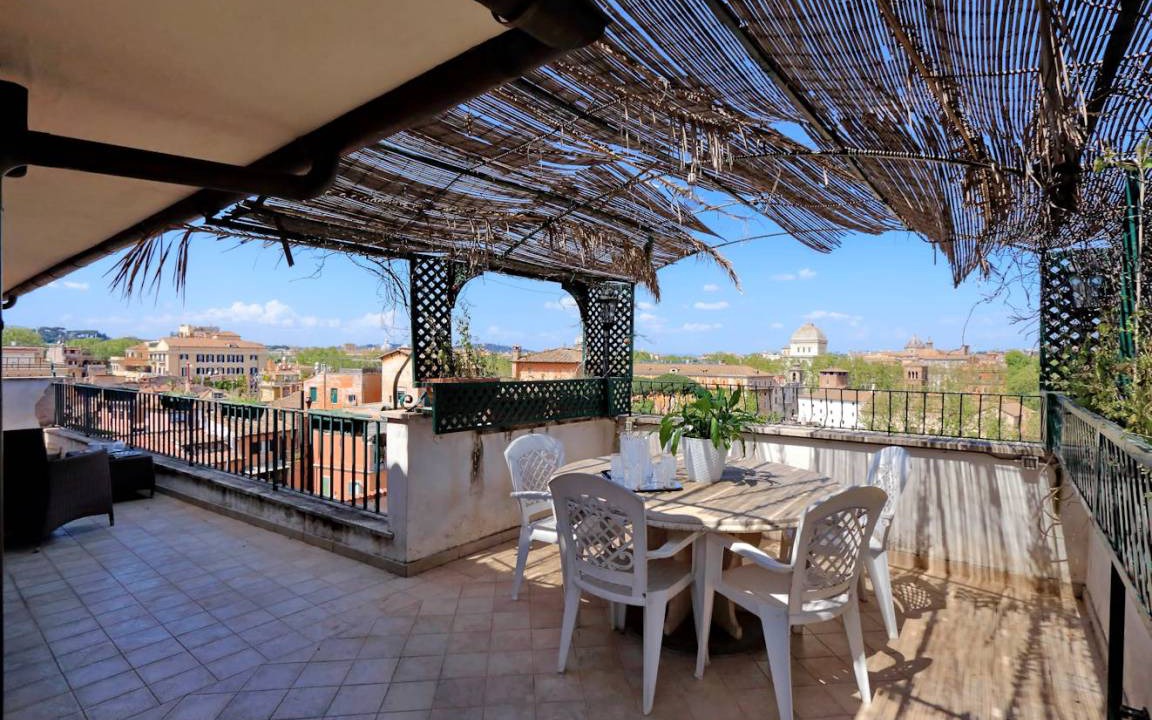 Photo of Patio Balcony in Trastevere