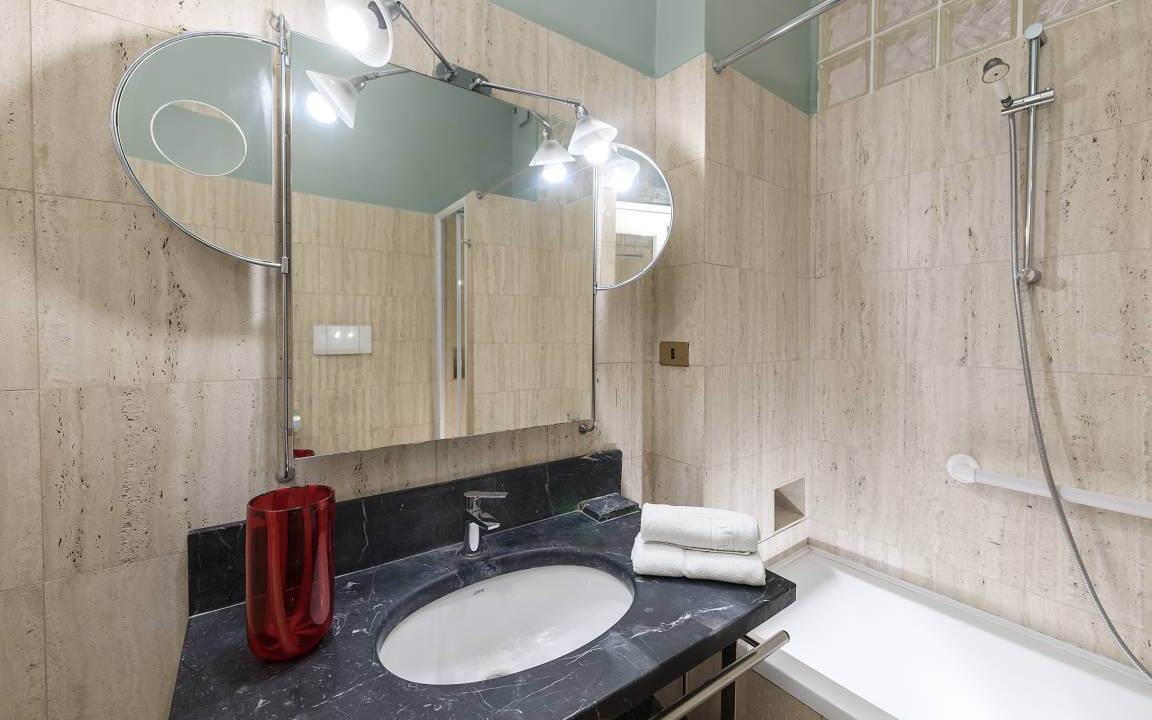 Photo of Bathroom in Rione XIV Borgo