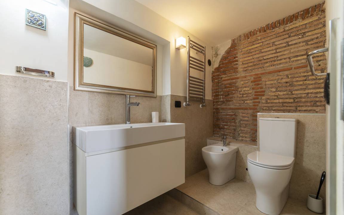 Photo of Bathroom in Trastevere