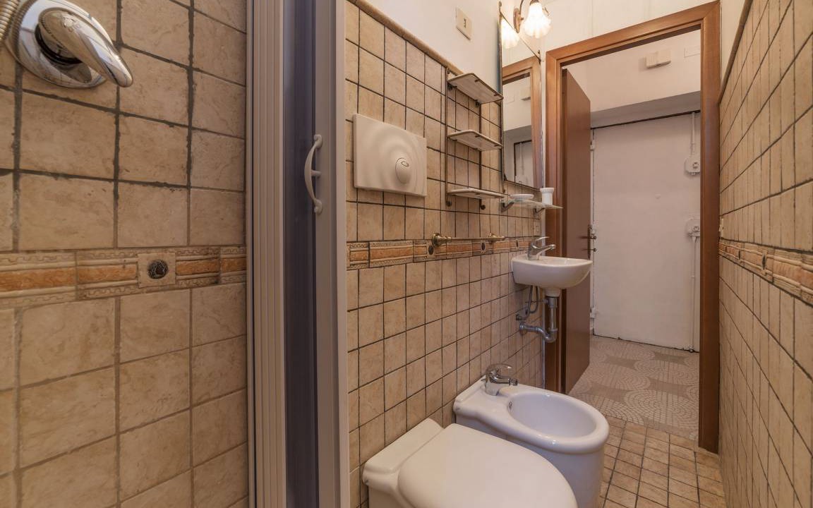 Photo of Bathroom in Rione XIV Borgo