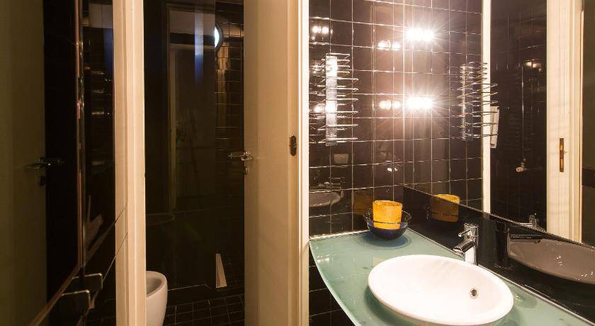Photo of Bathroom in Trastevere