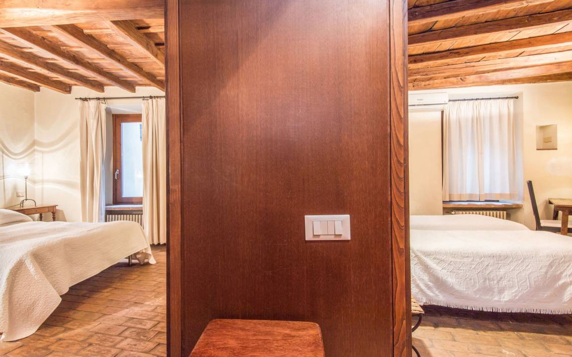 Photo of Bedroom in Rione VI Parione