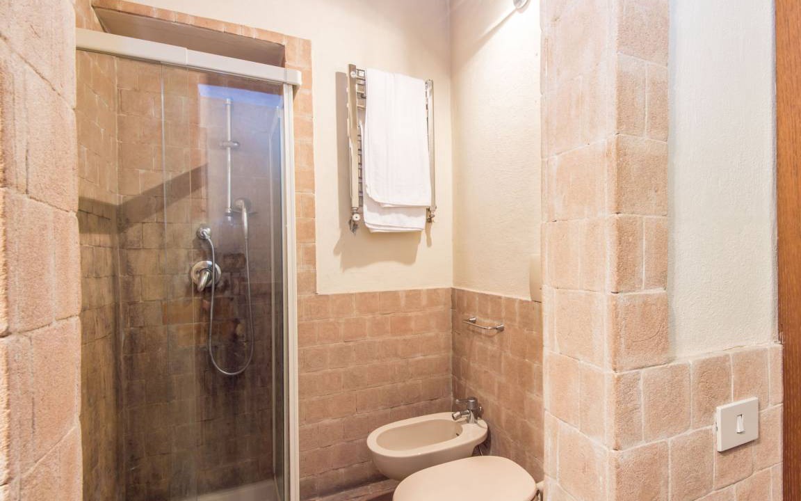 Photo of Bathroom in Rione VI Parione