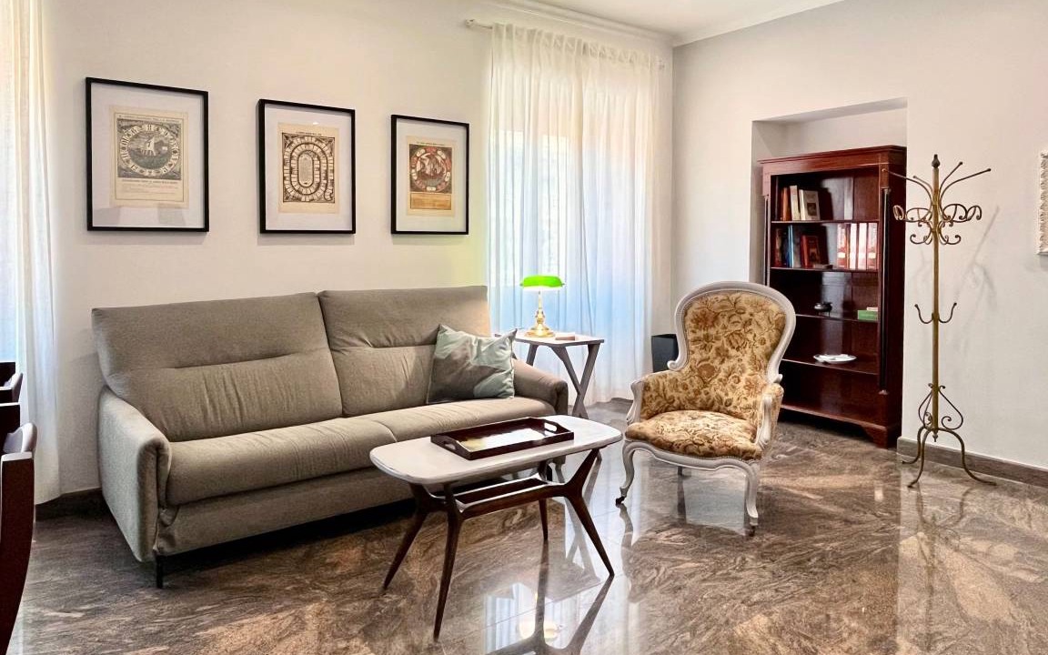 Photo of Livingroom in Vatican